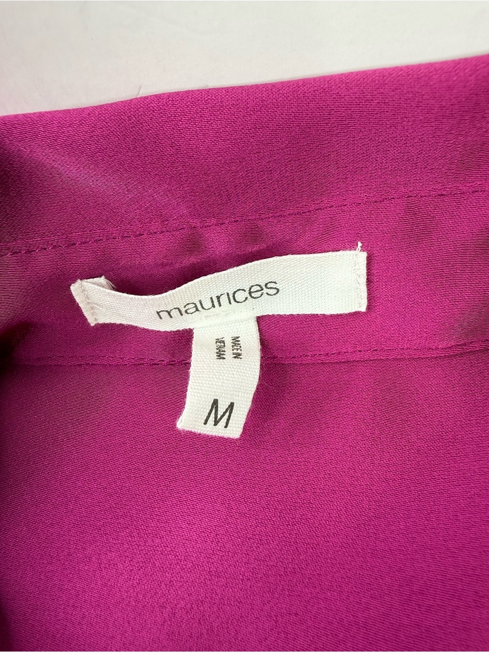 Maurices Fuchsia Pink Satiny Button-Down Blouse Long Sleeve Size Medium - Picture 3 of 8